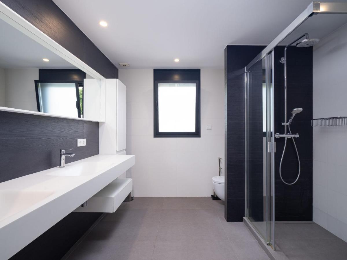 Out Of The Blue By Interhome Villa