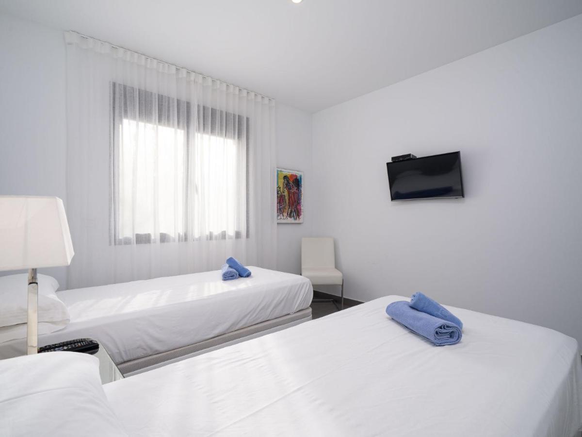 Out Of The Blue By Interhome * Moraira